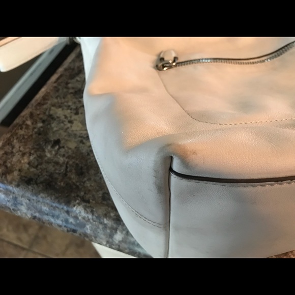 Authentic coach - Picture 5 of 7